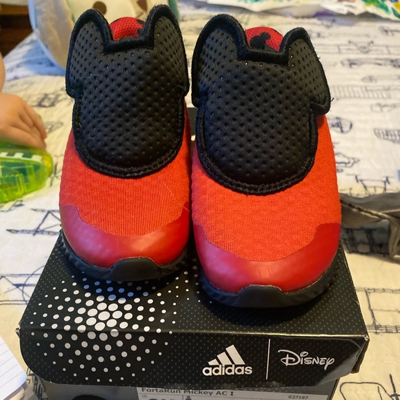 Mickey Mouse adidas sneakers - Picture 2 of 3